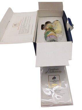 Greenwich Workshop The Angels Gift Limited Edition Porcelain Ornament Box COA